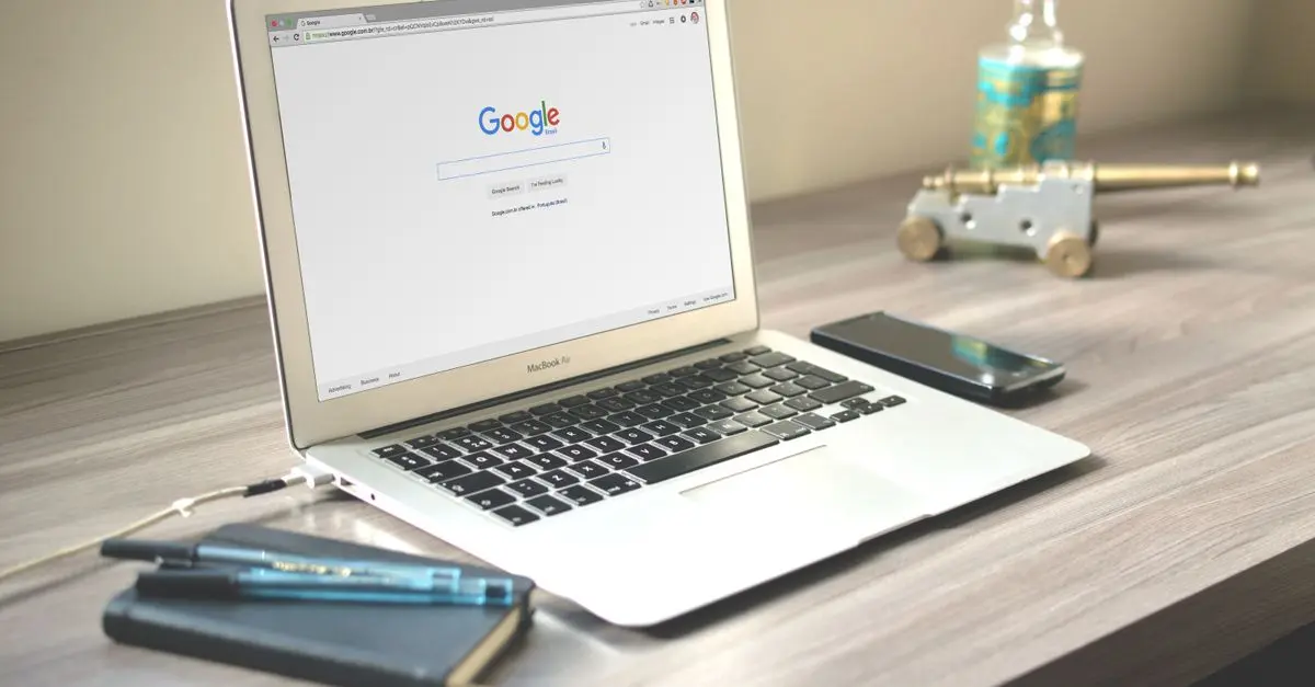 Agence SEO ou solutions maisons : que choisir ?