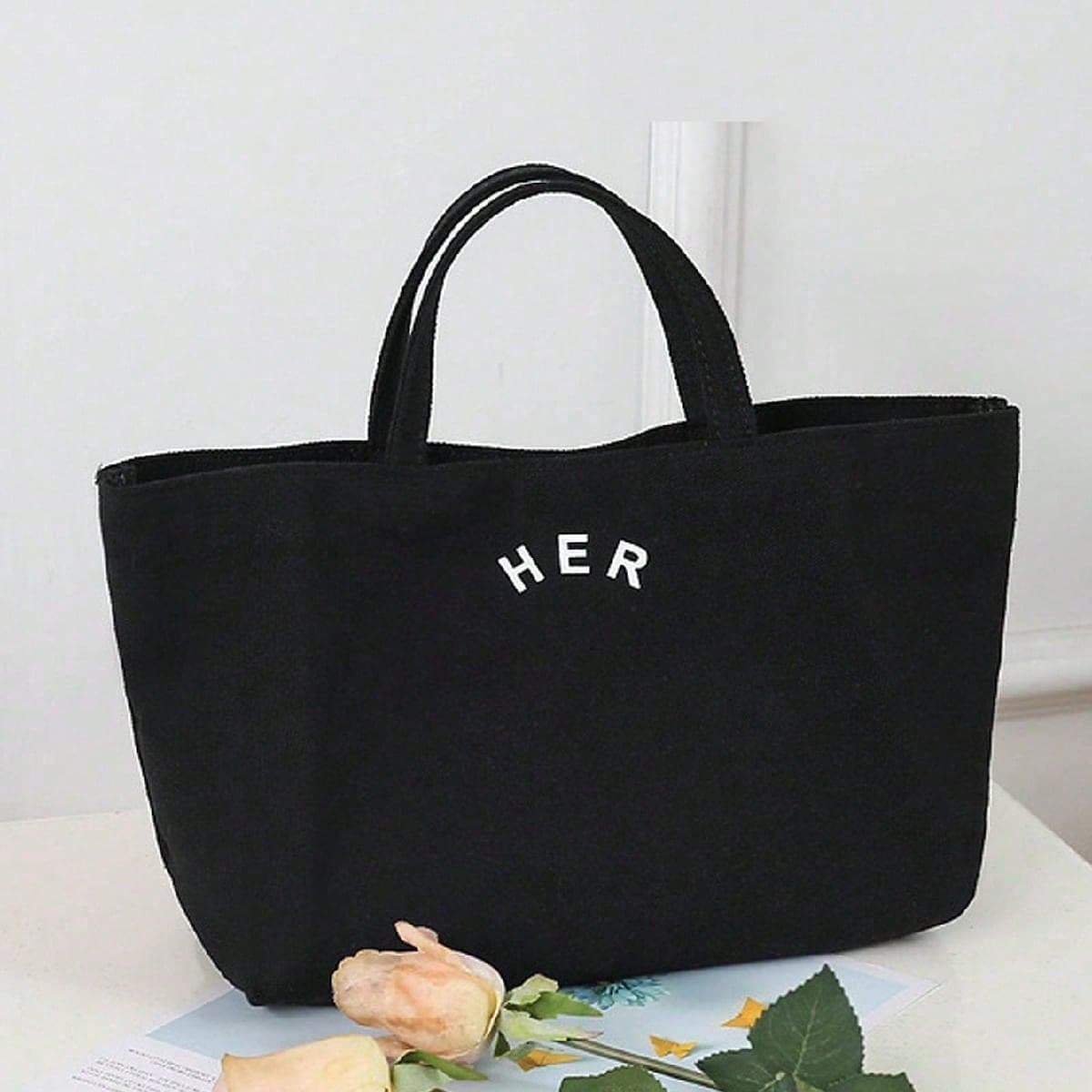Sac fourre-tout en canevas imprimé lettre simple et décontracté, grande capacité pour les courses, une performance coût élevé, à la fois à la
